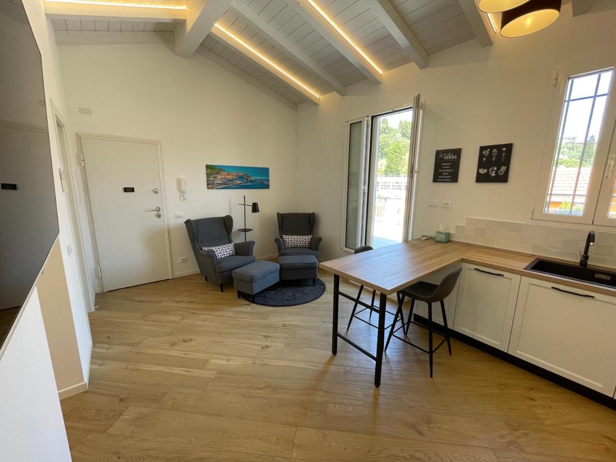 Sun Luxury Apartment In Centro Storico Chiavari Eksteriør billede