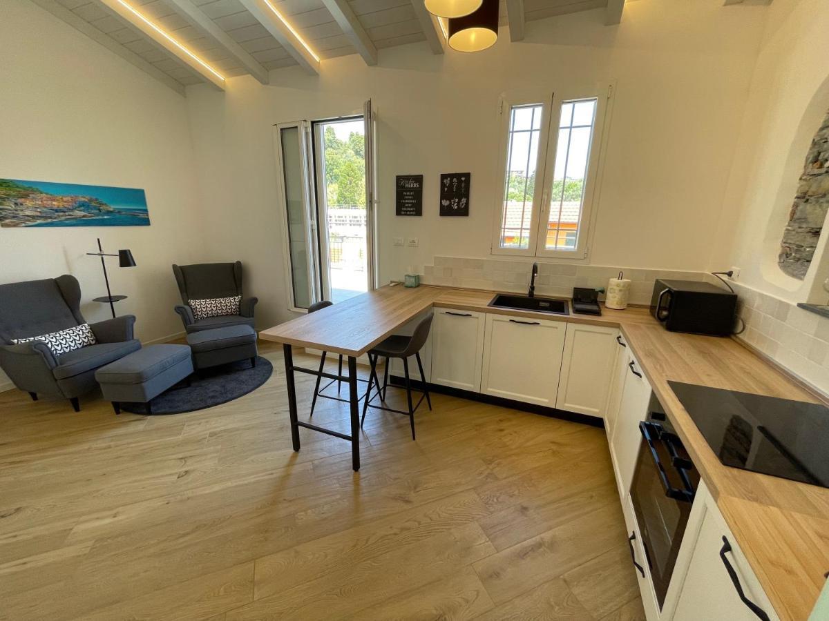 Sun Luxury Apartment In Centro Storico Chiavari Eksteriør billede